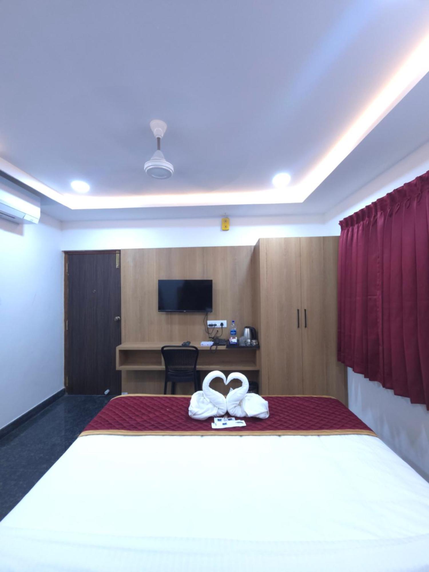 Hotel Shreem Sesha Sai Residency Tiruvannāmalai Exterior foto